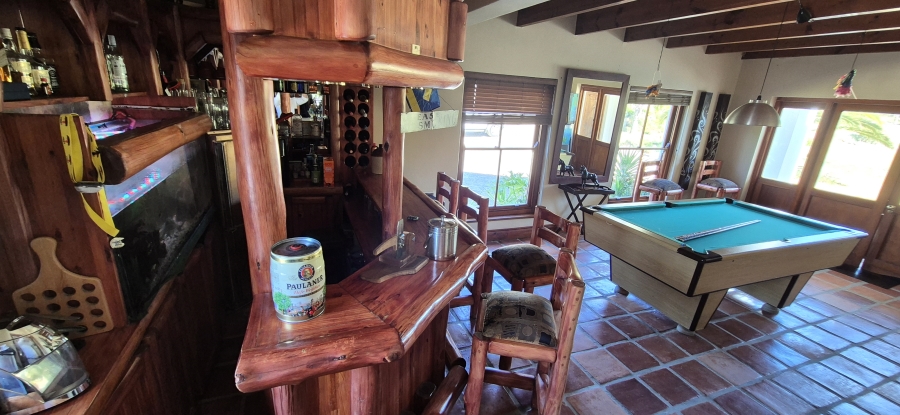 4 Bedroom Property for Sale in Cape Farms Western Cape